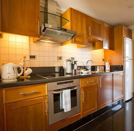 Superior One-Bedroom Apartment