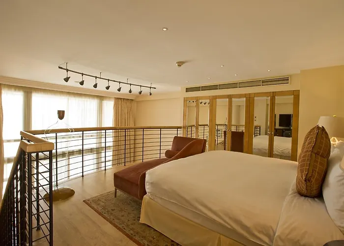 One-Bedroom Duplex Room